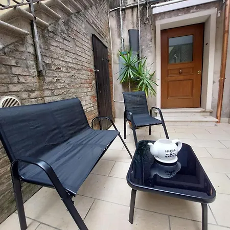 Angolo Segreto Velence