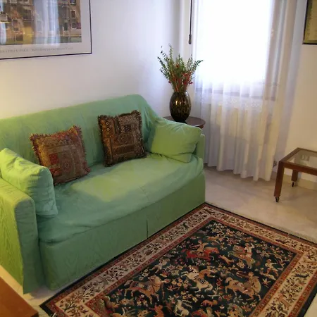 Apartment Angolo Segreto *