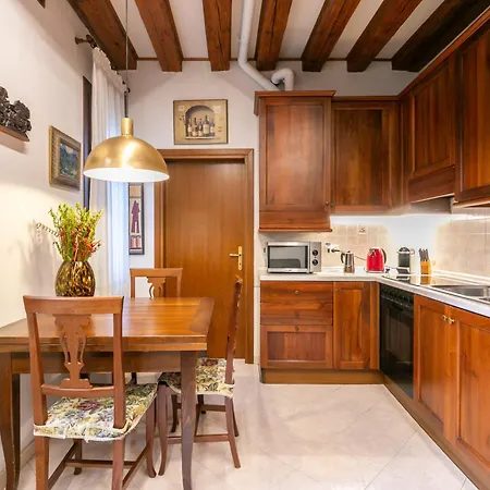 Angolo Segreto * Venetië