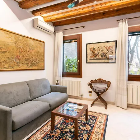 Angolo Segreto * البندقية
